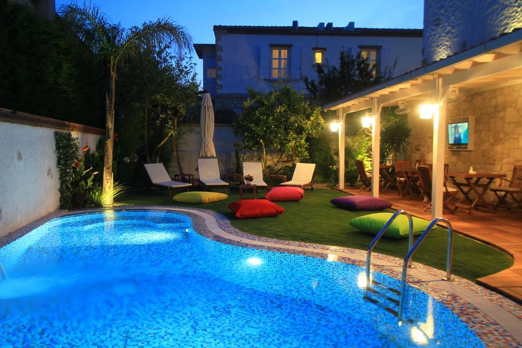 Mina Hotel Alacati Exterior photo