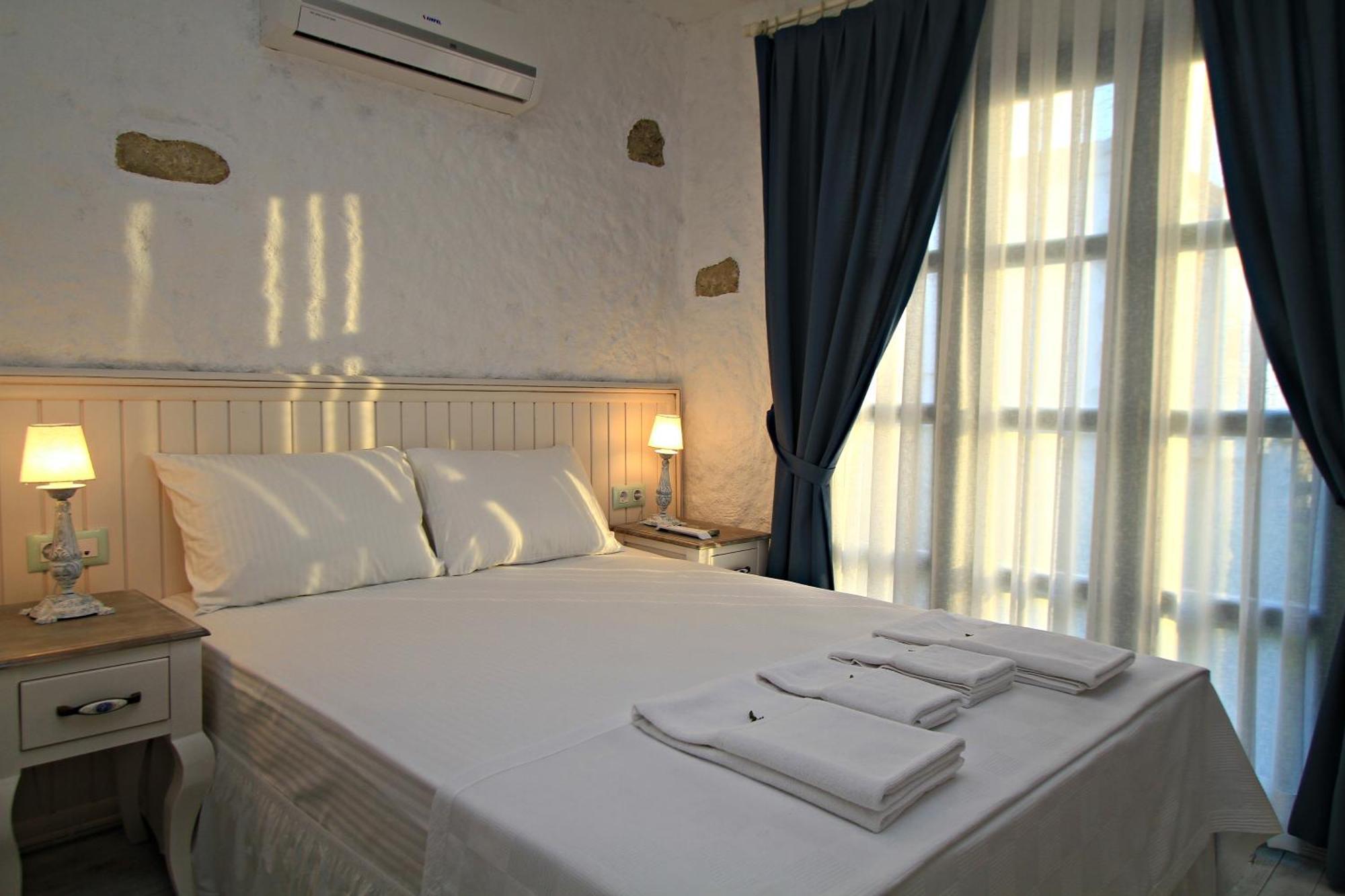 Mina Hotel Alacati Exterior photo