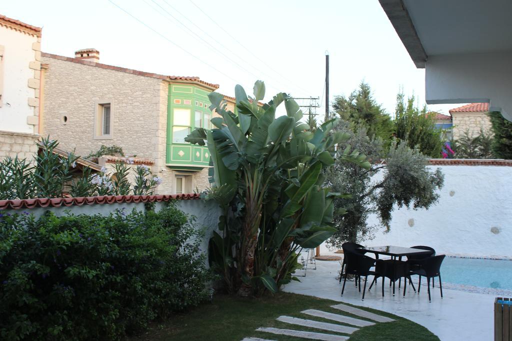 Mina Hotel Alacati Exterior photo