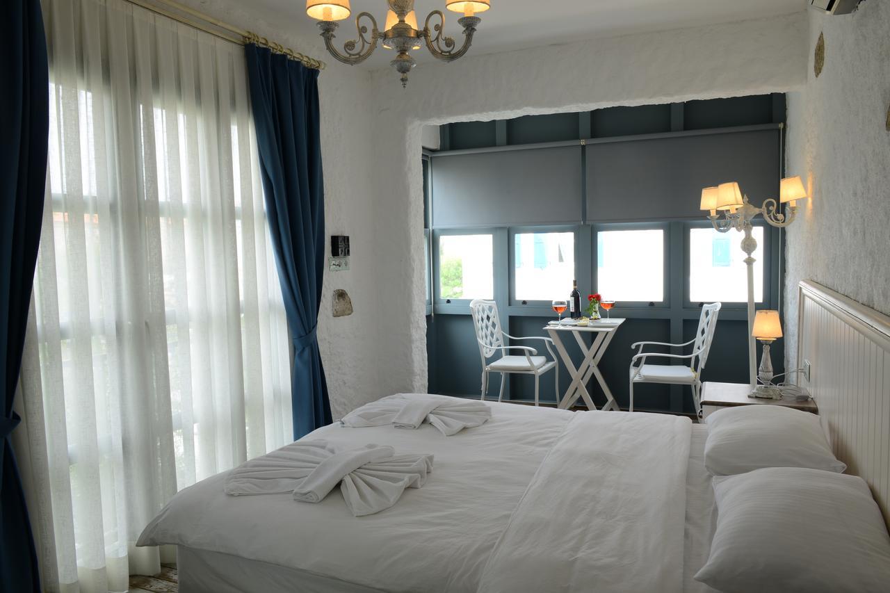 Mina Hotel Alacati Exterior photo